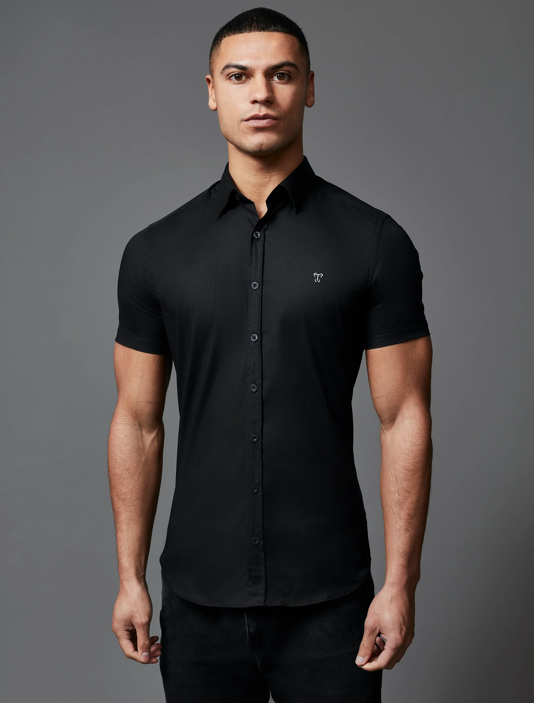 Black Short Sleeve Tapered Fit Shirt - Image 4