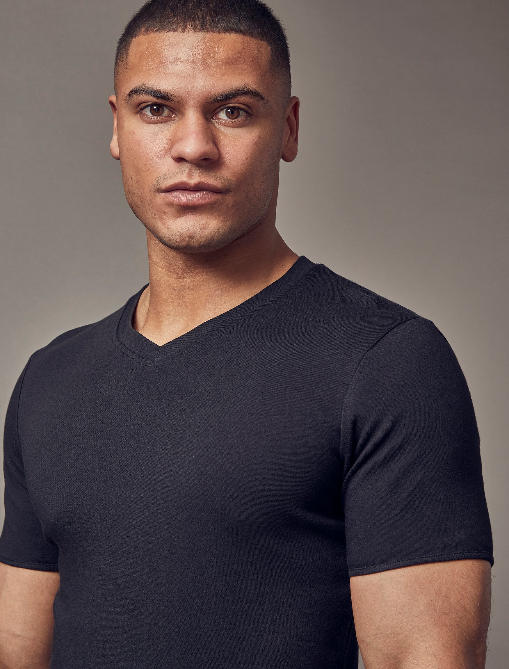 Black V Neck Tapered Fit T-Shirt - Image 3