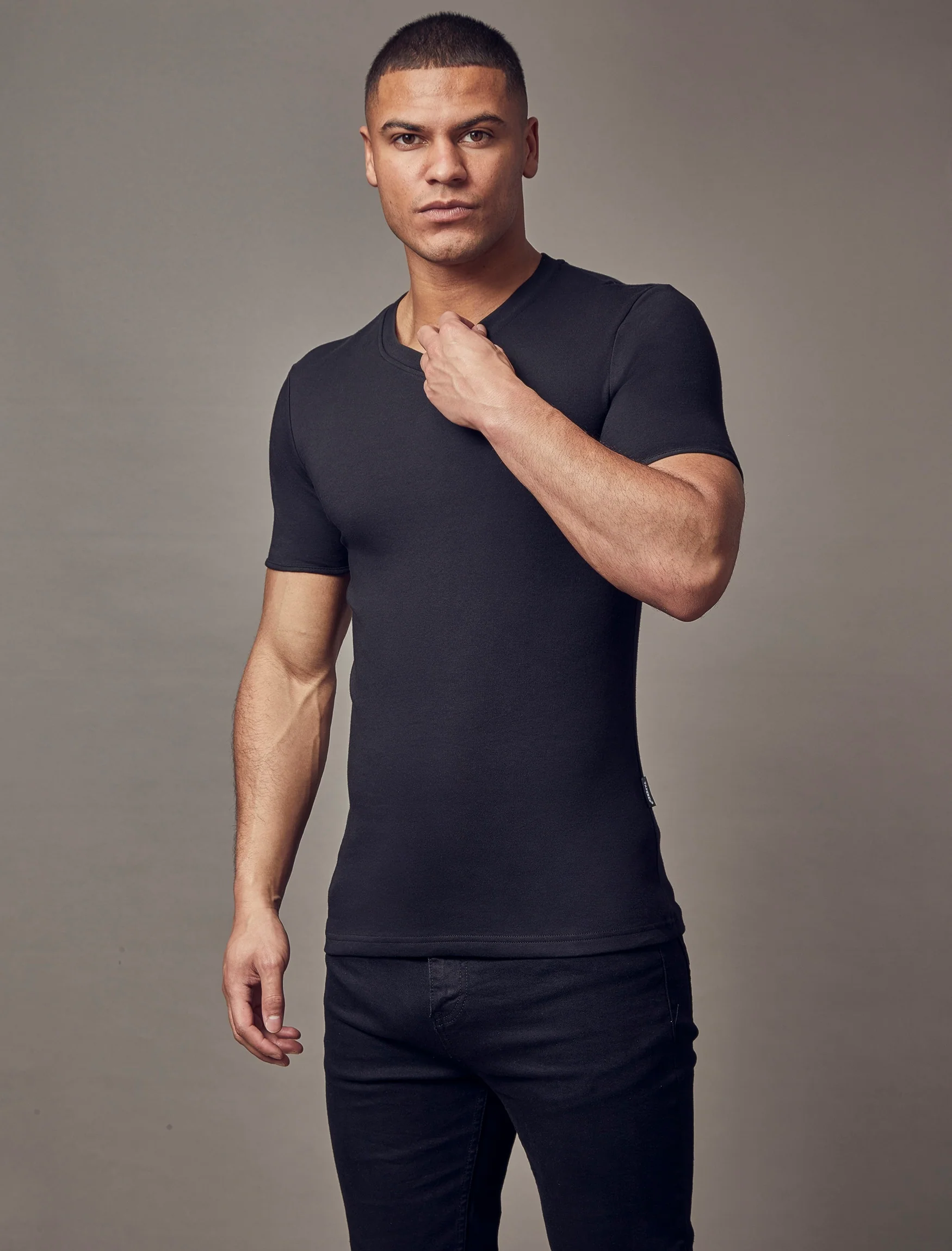 Black V Neck Tapered Fit T-Shirt - Image 5