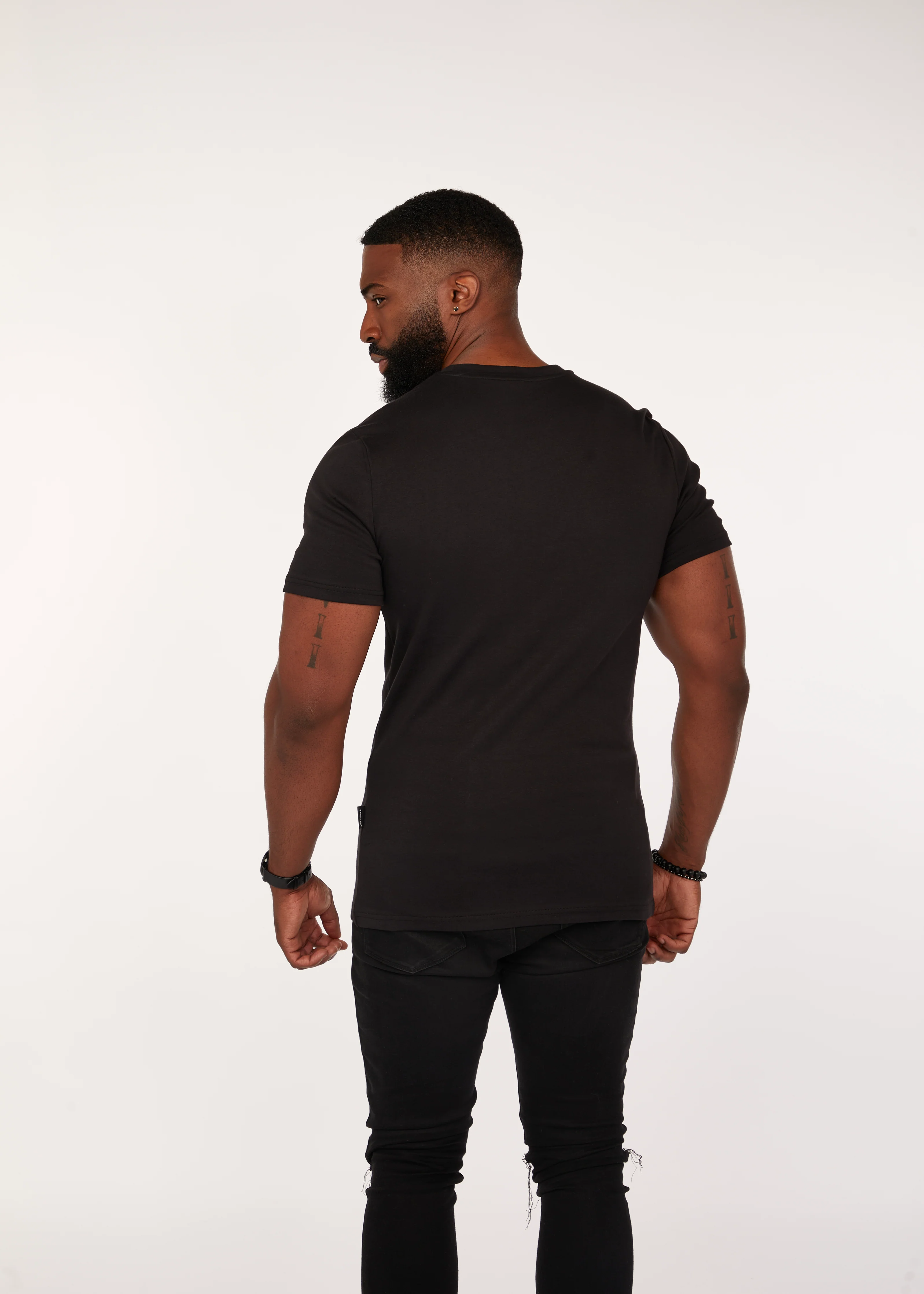 Black V Neck Tapered Fit T-Shirt - Image 8
