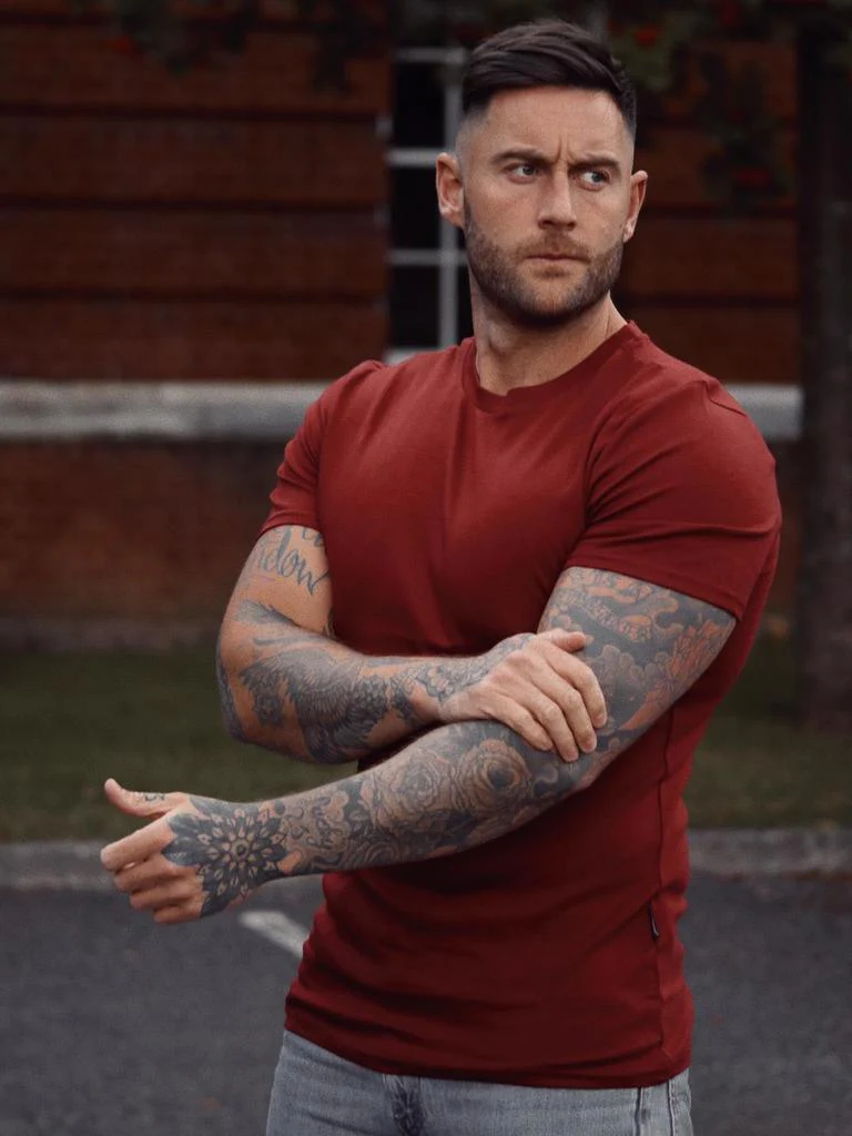 Burgundy Tapered Fit T-Shirt - Image 9
