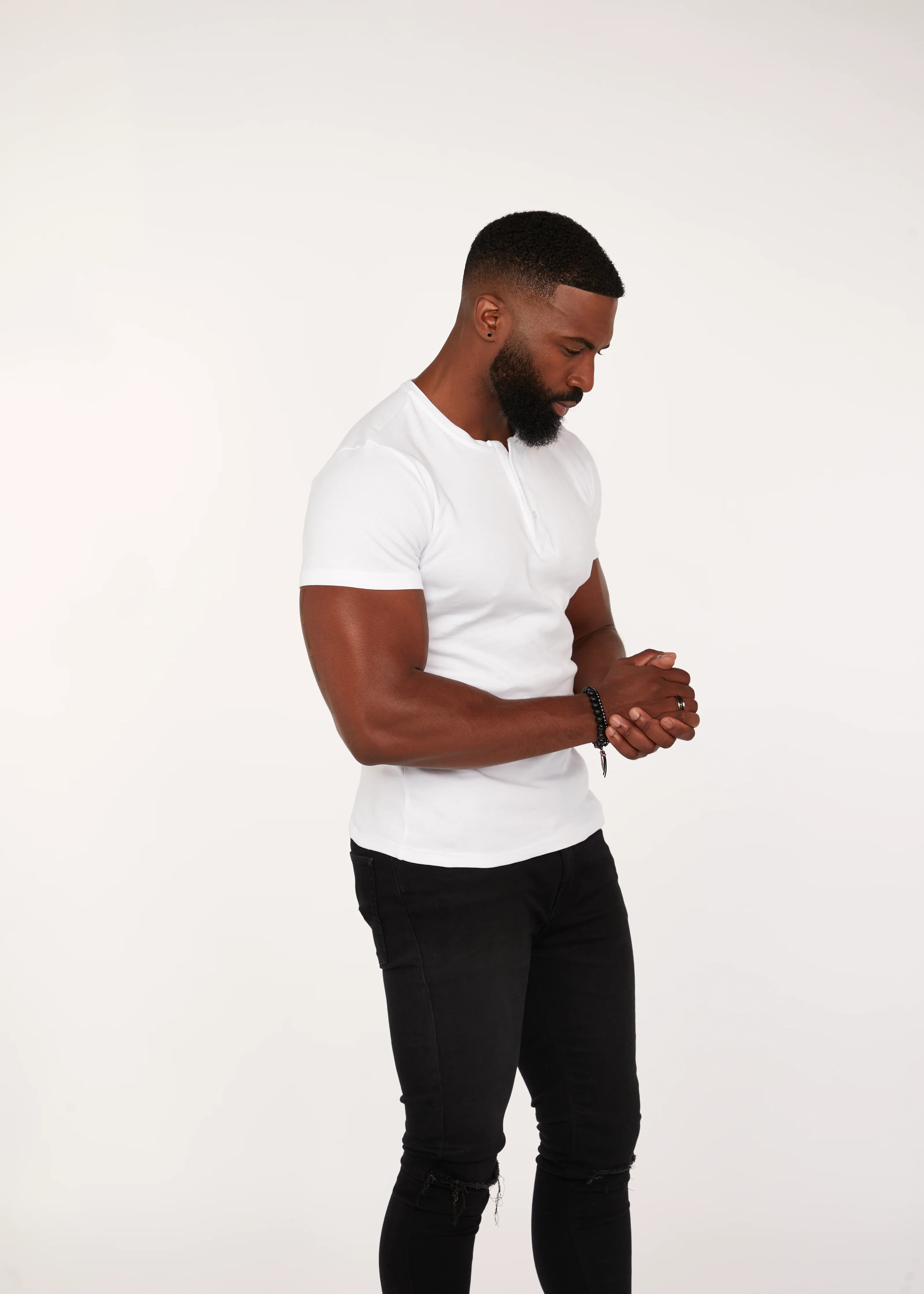 White Short Sleeve Tapered Fit Henley - Image 13