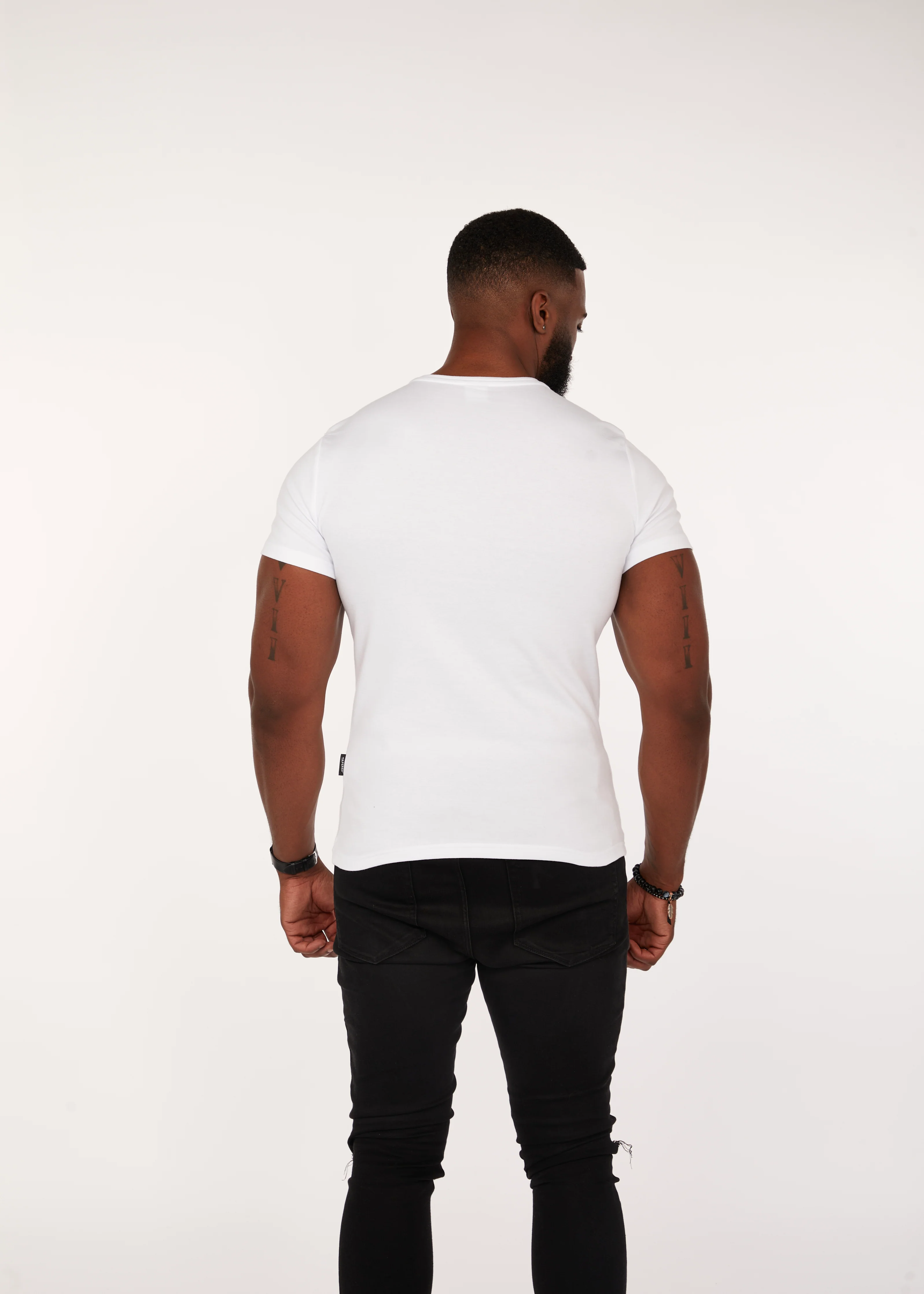 White Short Sleeve Tapered Fit Henley - Image 9